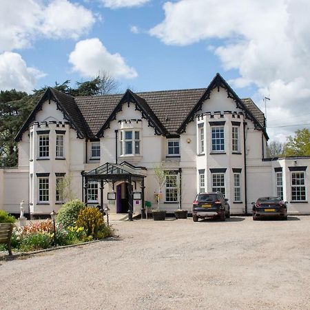 ホテル The Coach House Suffolk ローストフト エクステリア 写真