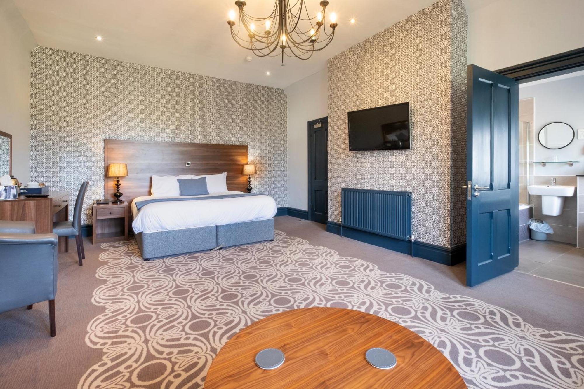 ホテル The Coach House Suffolk ローストフト エクステリア 写真