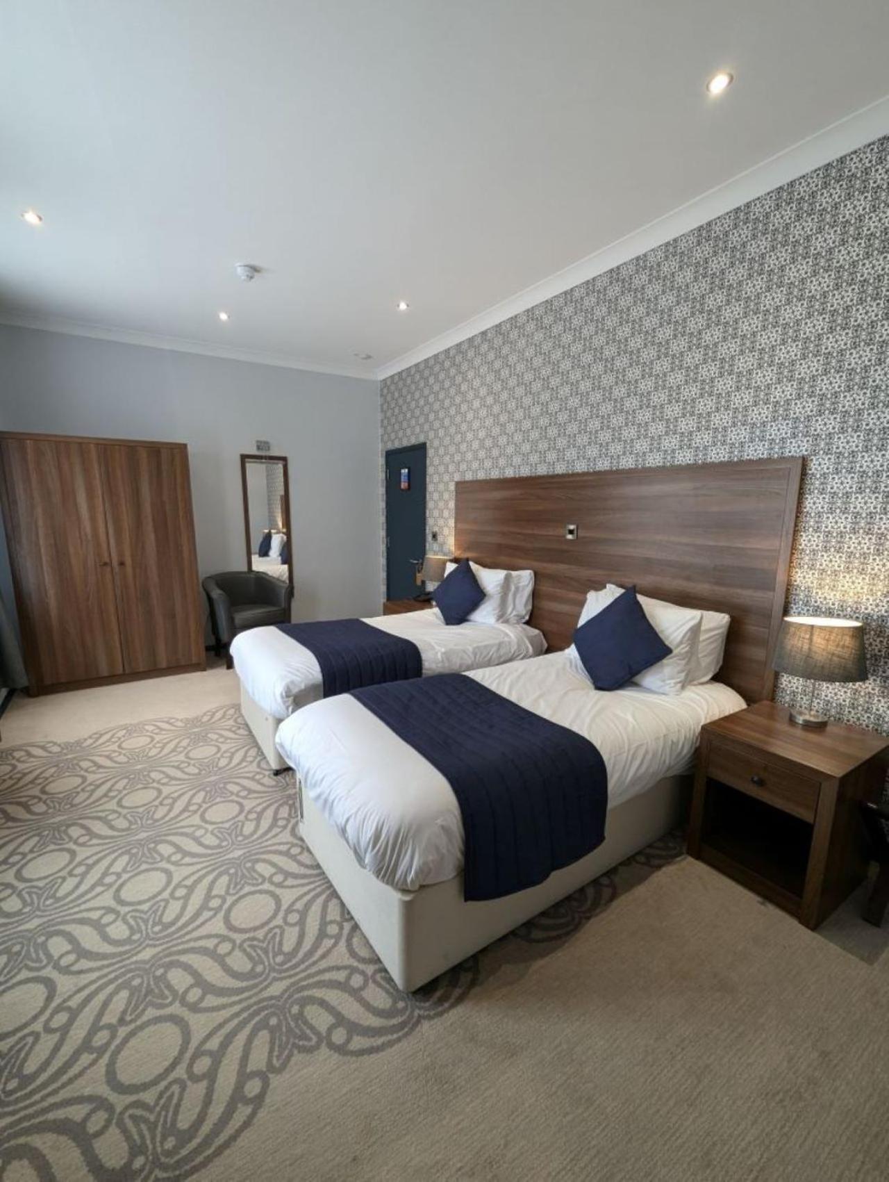 ホテル The Coach House Suffolk ローストフト エクステリア 写真